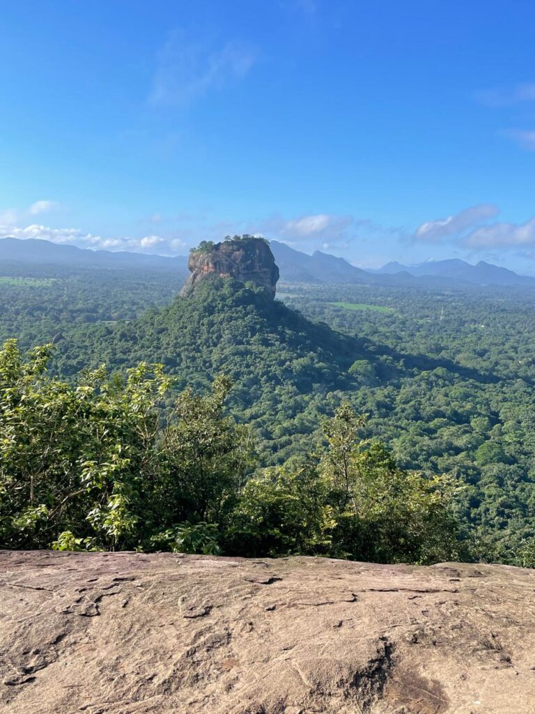 シーギリヤロック